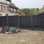 Levering en montage in Spijkenisse - Semi-luxe hout-beton schutting