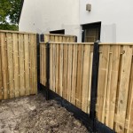 Semi-luxe Naaldhout hout-beton schutting met poort