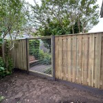 Taupe hout-beton schutting grenen
