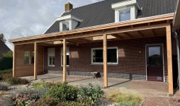 Maatwerk aanbouwveranda Lucca