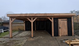 Buitenverblijf Refter met lampjes