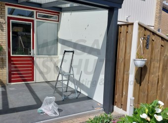 Zijwand aluminium in overkapping