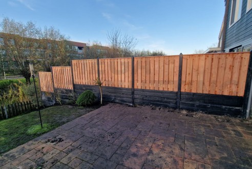 Luxe schutting Douglas met afloop