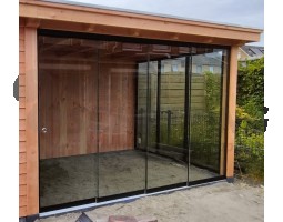Sale : Glasschuifsysteem Luxe R3 (3-spoor maatwerk) Br. 222 cm Hg. 223,2 cm Komgreep links van buiten af gezien Zwart str. RAL 9005